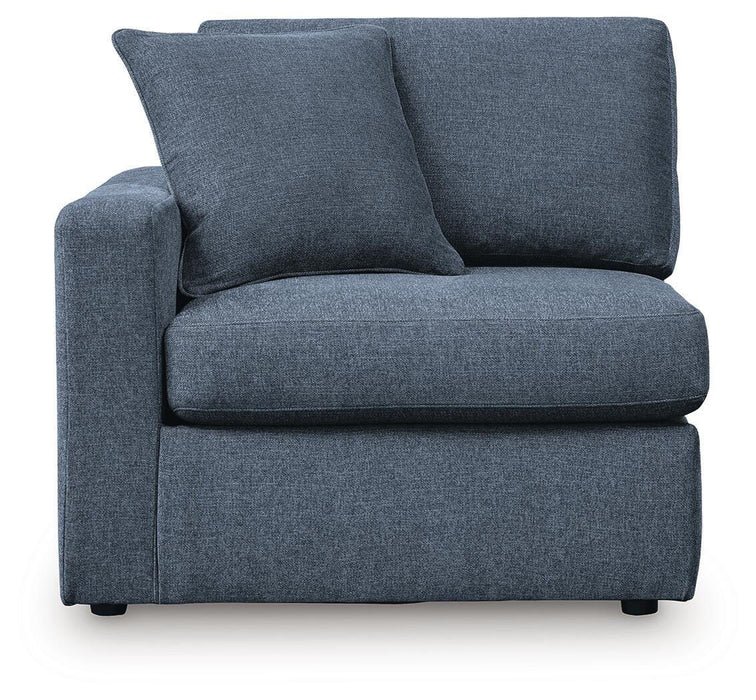 Modmax Sectional with Audio System