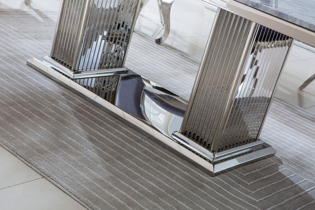 DT311 DINING TABLE