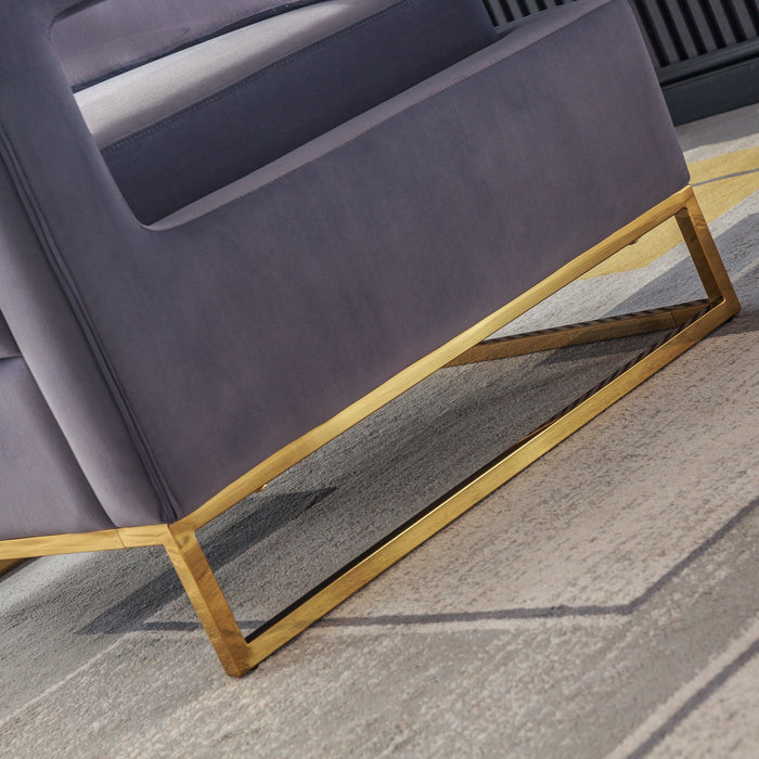 RC02 BARREL CHAIR