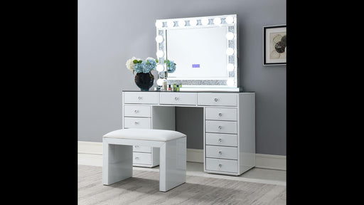 Lucia VANITY STOOL - G-315-VS image